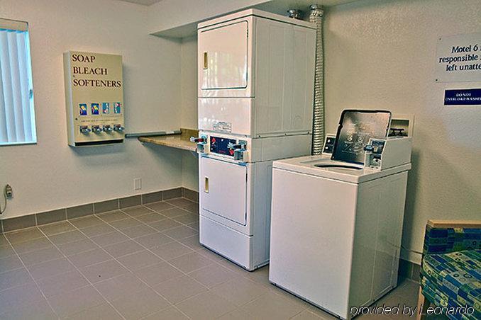 Econo Lodge Idaho Falls Bagian luar foto