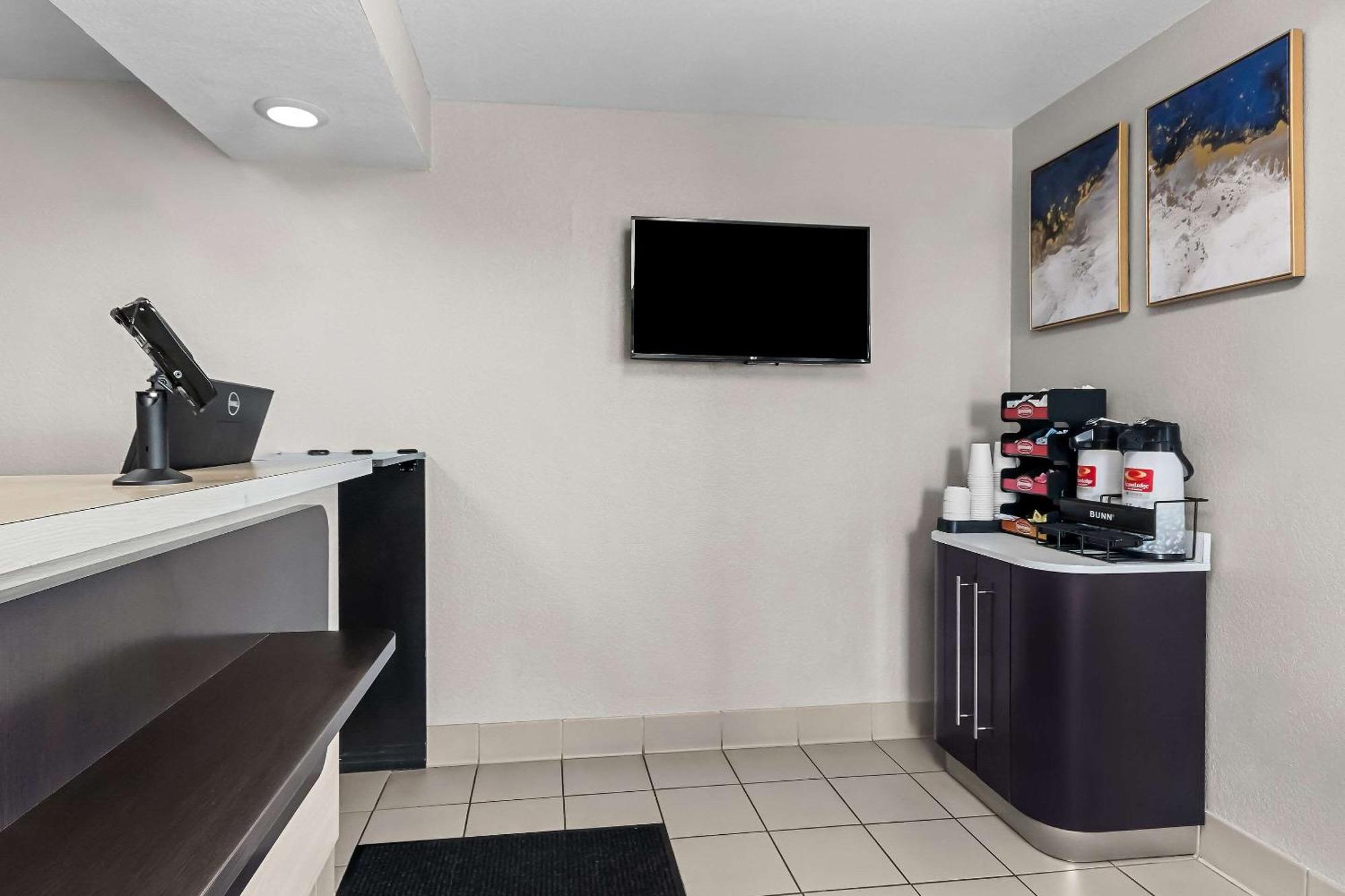 Econo Lodge Idaho Falls Bagian luar foto