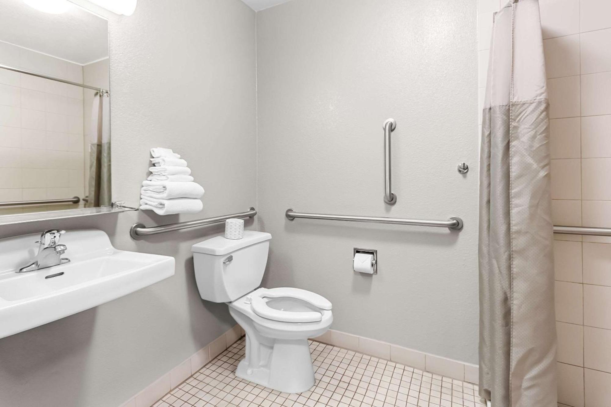 Econo Lodge Idaho Falls Bagian luar foto