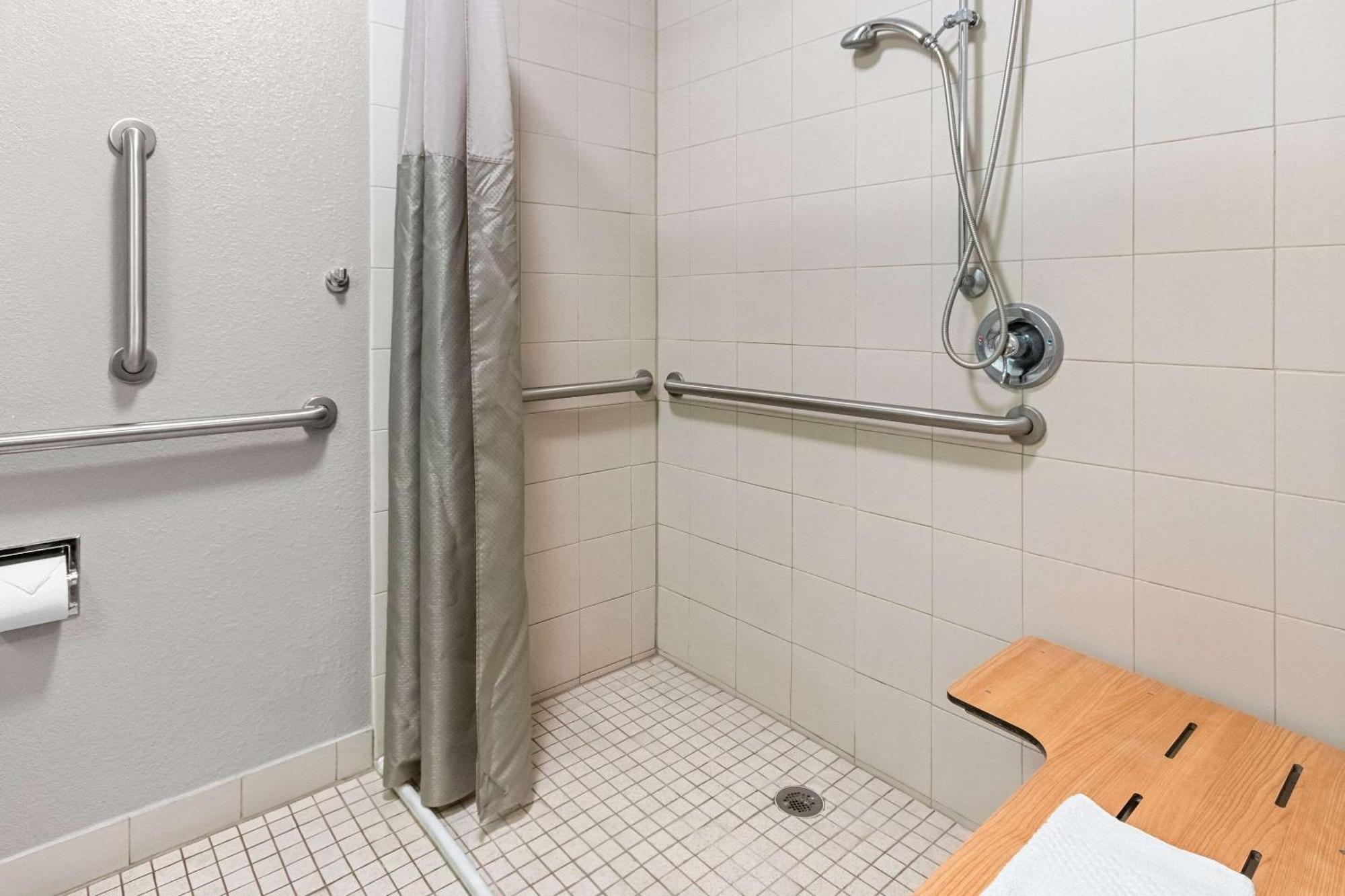 Econo Lodge Idaho Falls Bagian luar foto