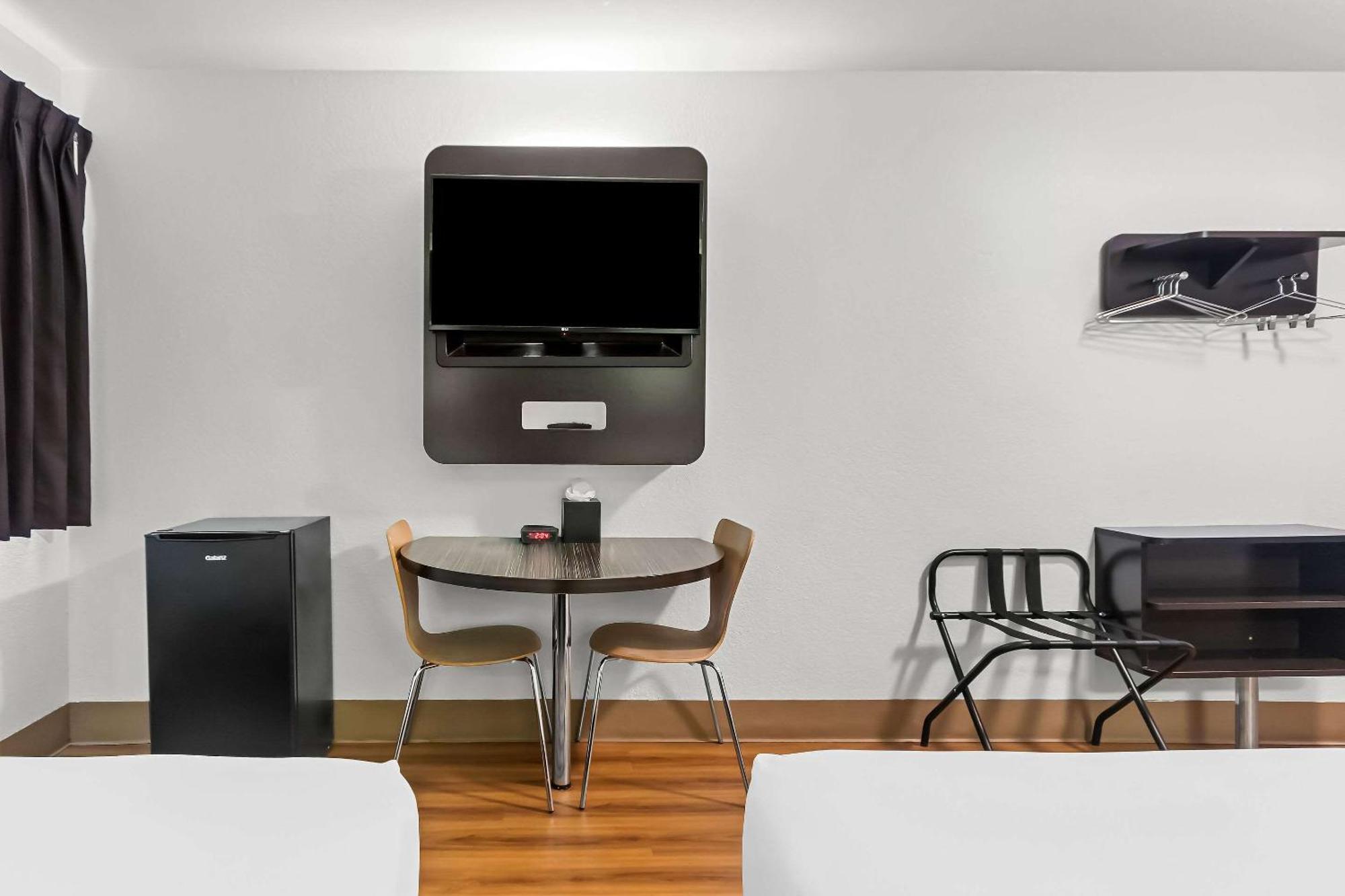 Econo Lodge Idaho Falls Bagian luar foto