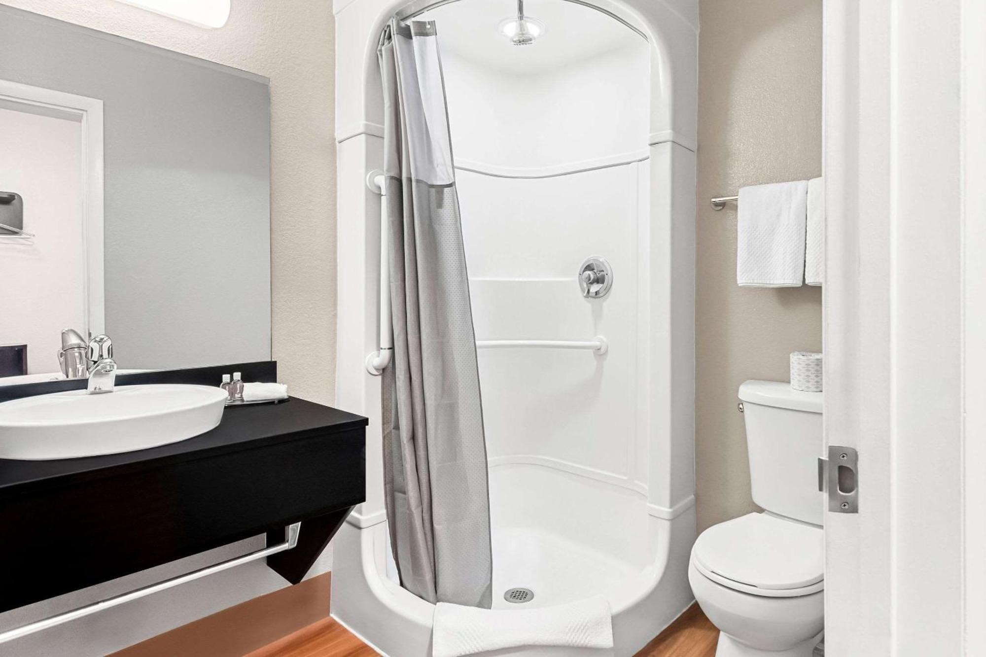 Econo Lodge Idaho Falls Bagian luar foto