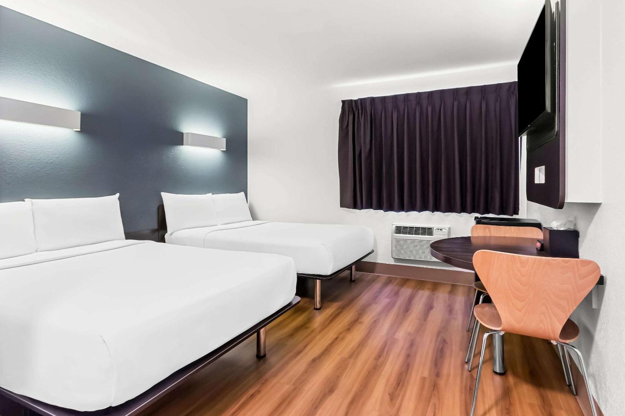 Econo Lodge Idaho Falls Bagian luar foto