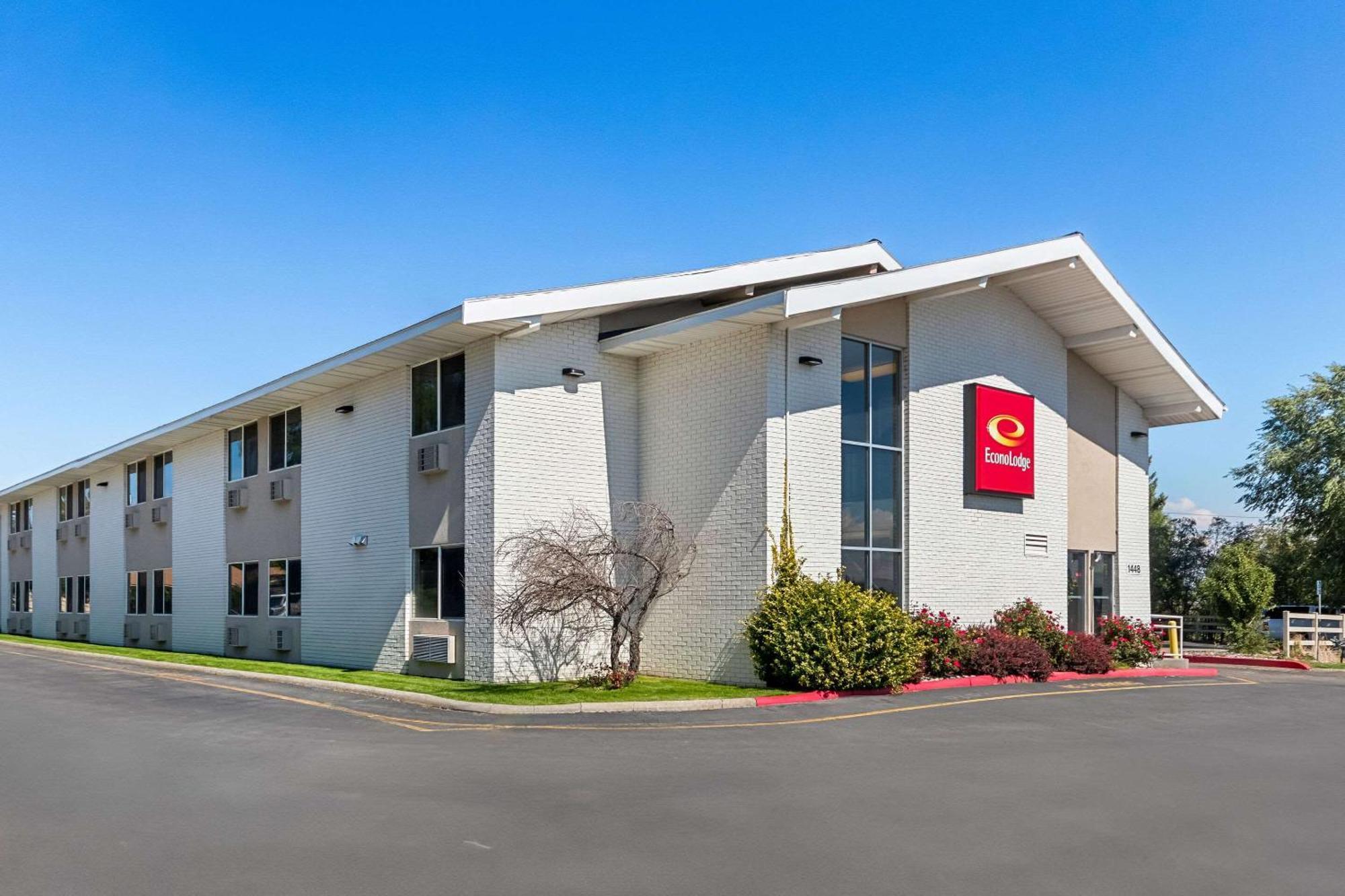 Econo Lodge Idaho Falls Bagian luar foto