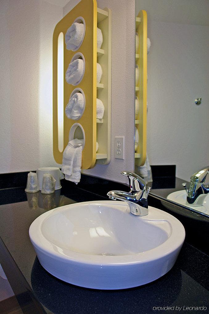 Econo Lodge Idaho Falls Bagian luar foto
