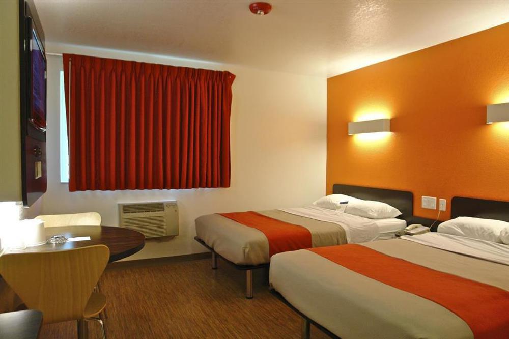 Econo Lodge Idaho Falls Ruang foto